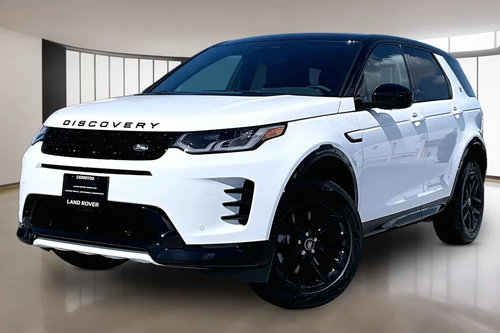 New 2026 White Land Rover Landmark image 1