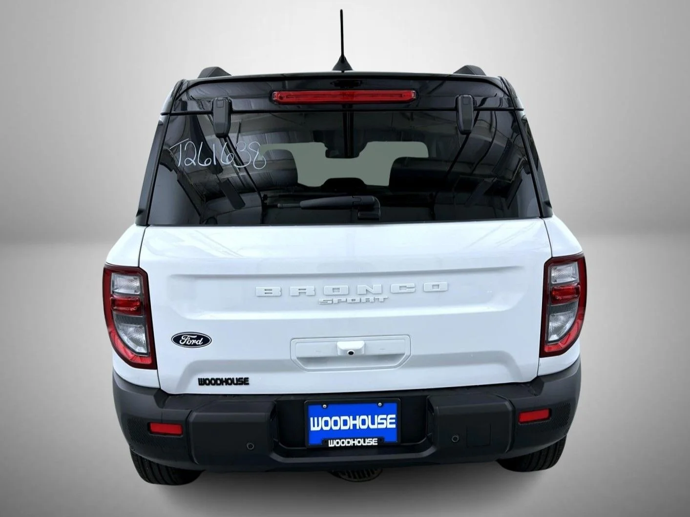 New 2026 White Ford Outer Banks image 6