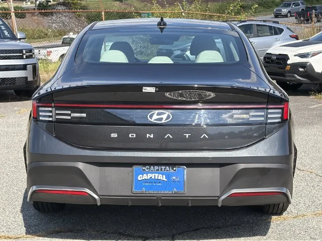 Used 2026 Gray Hyundai SE image 12