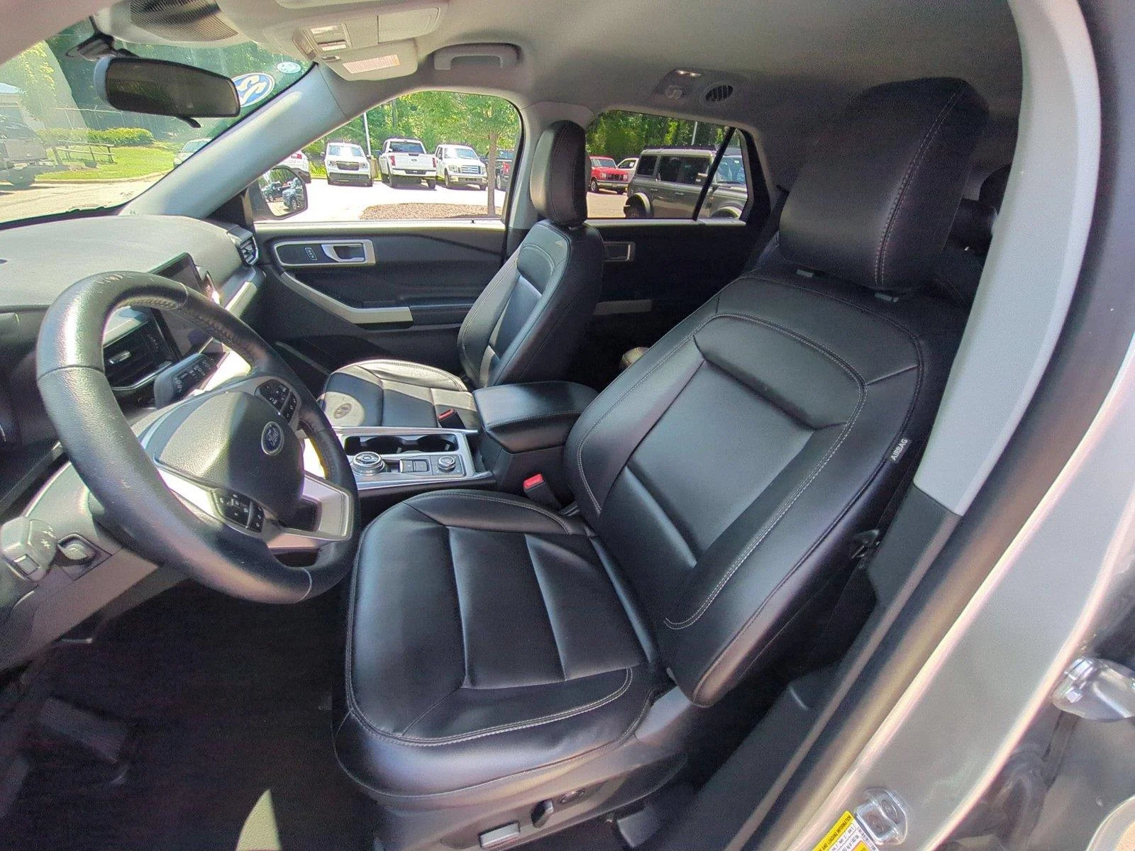 Used 2023 Iconic Silver FORD XLT image 18