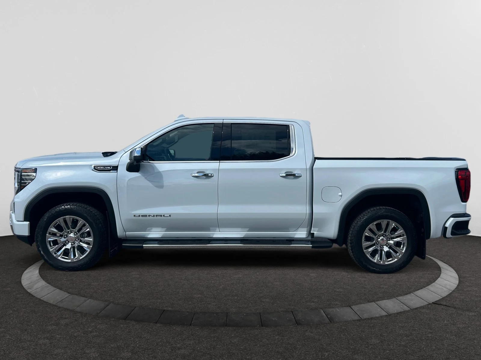 New 2026 Glacier White Tricoat GMC Denali image 2