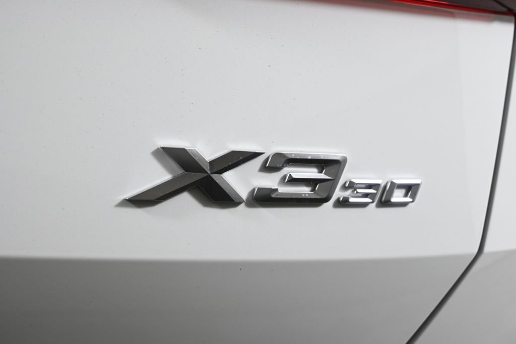 Used 2026 Alpine White BMW 30 xDrive image 39