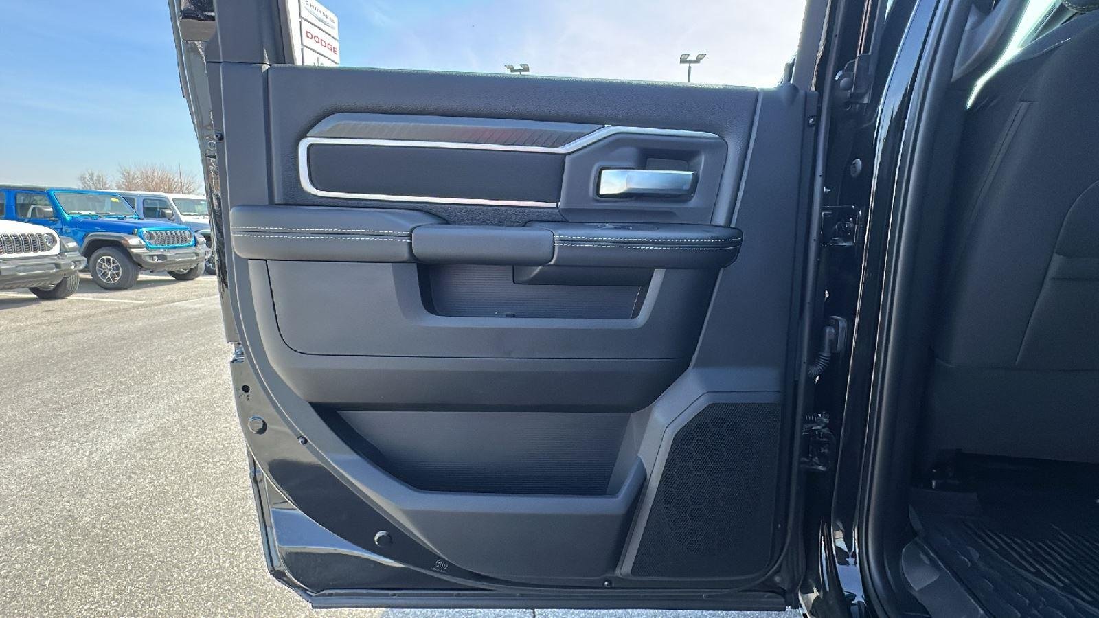 2026 RAM 2500 Big Horn - Photo 25