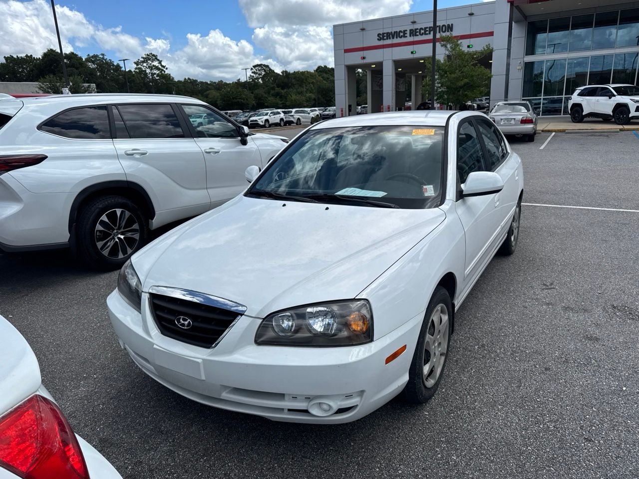 Used 2005 White Hyundai GLS image 1