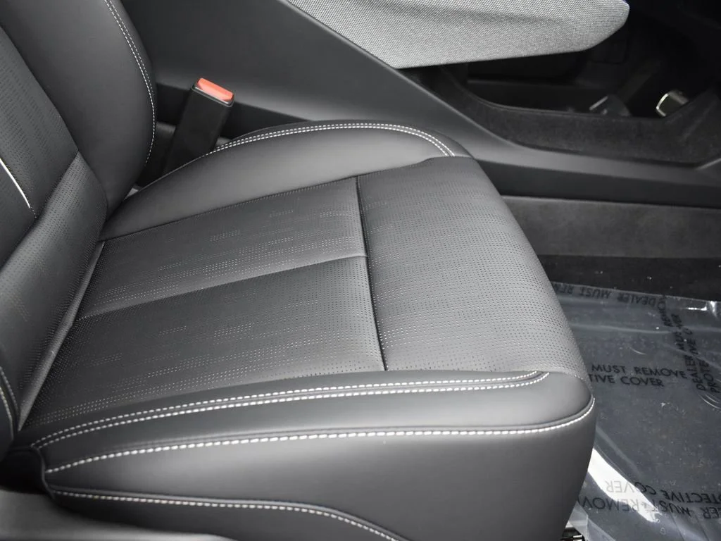 2026 Cadillac OPTIQ Premium Sport - Photo 38