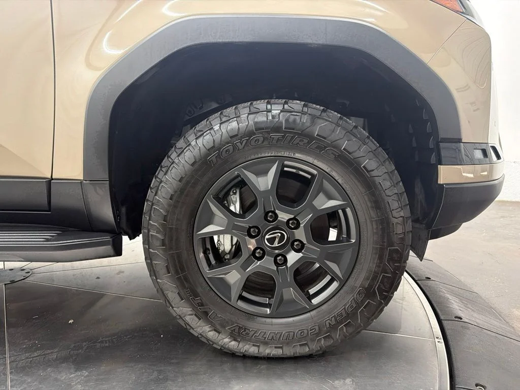 Used 2025 Black Lexus 550 Overtrail+ image 9