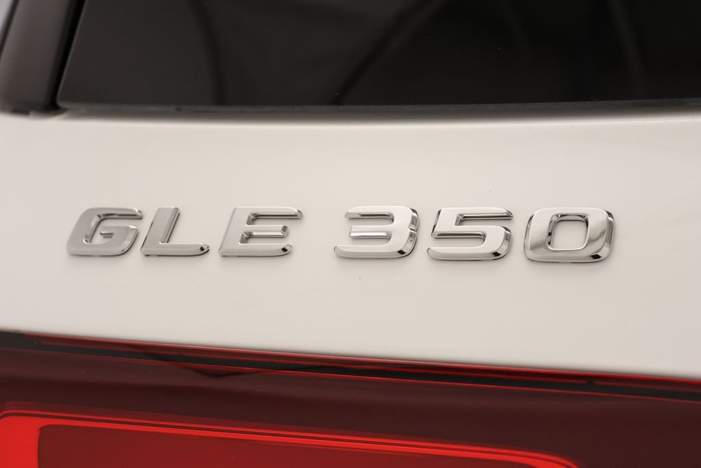 New 2026 Polar White Mercedes-Benz GLE 350 image 9
