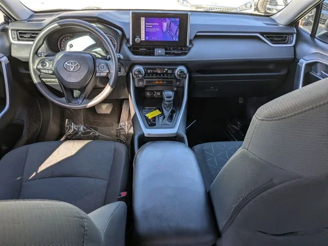 Used 2023  Toyota XLE image 11