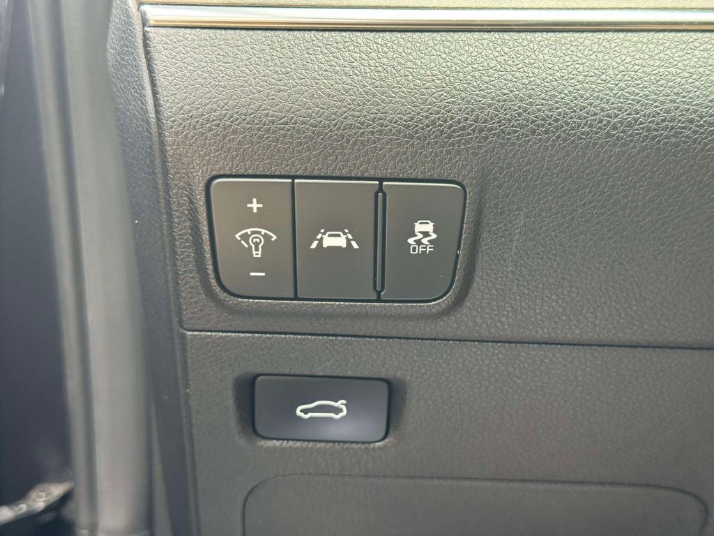 Used 2024 Gray Kia EX image 19