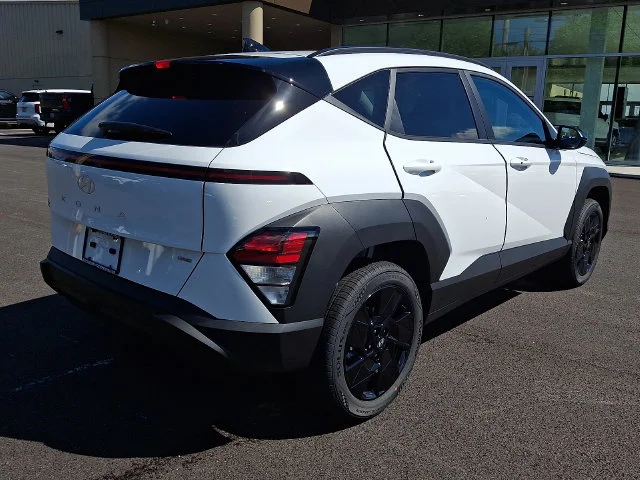 New 2027 White Hyundai SEL Sport image 4