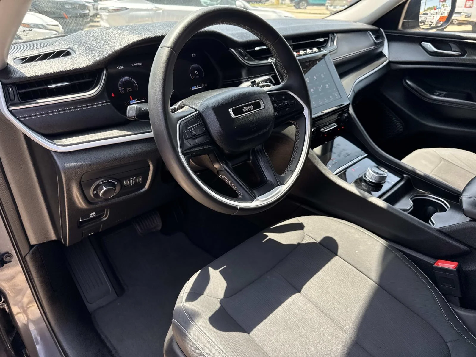 Used 2024 Baltic Gray Metallic Clearcoat Jeep Laredo image 17