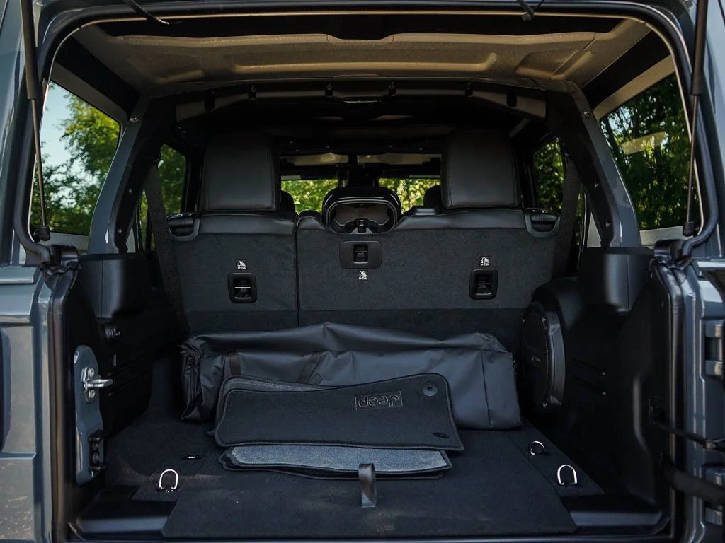 New 2026 Anvil Clear Coat Jeep Rubicon X image 7