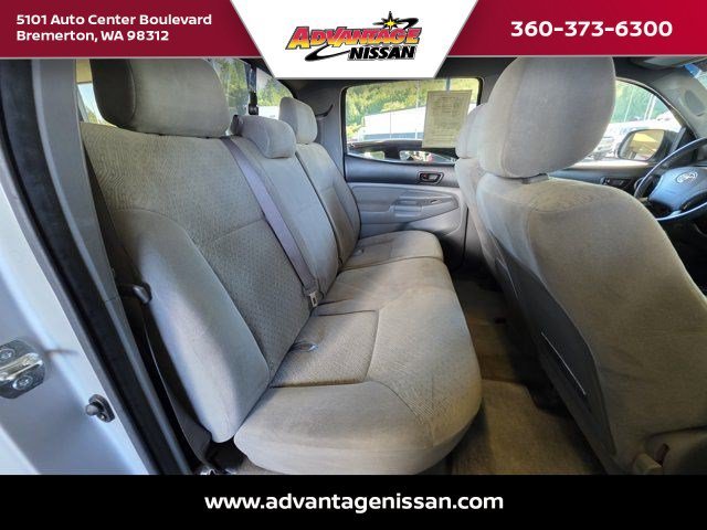 Used 2006 Silver Streak Mica Toyota PreRunner image 13