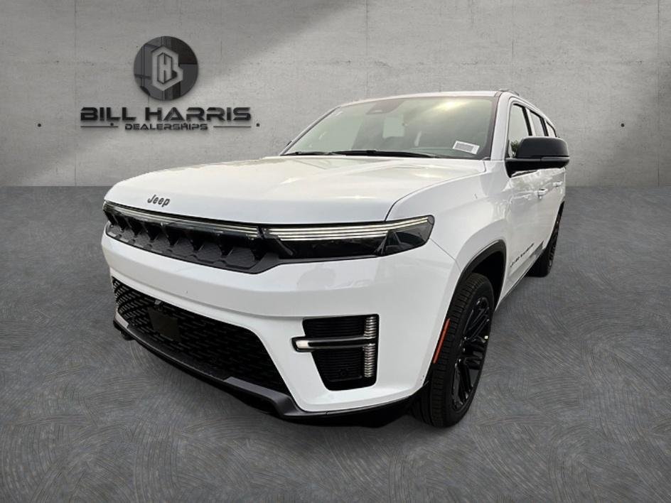 New 2026 Bright White Clear-Coat Exterior Paint Jeep Limited Reserve image 1