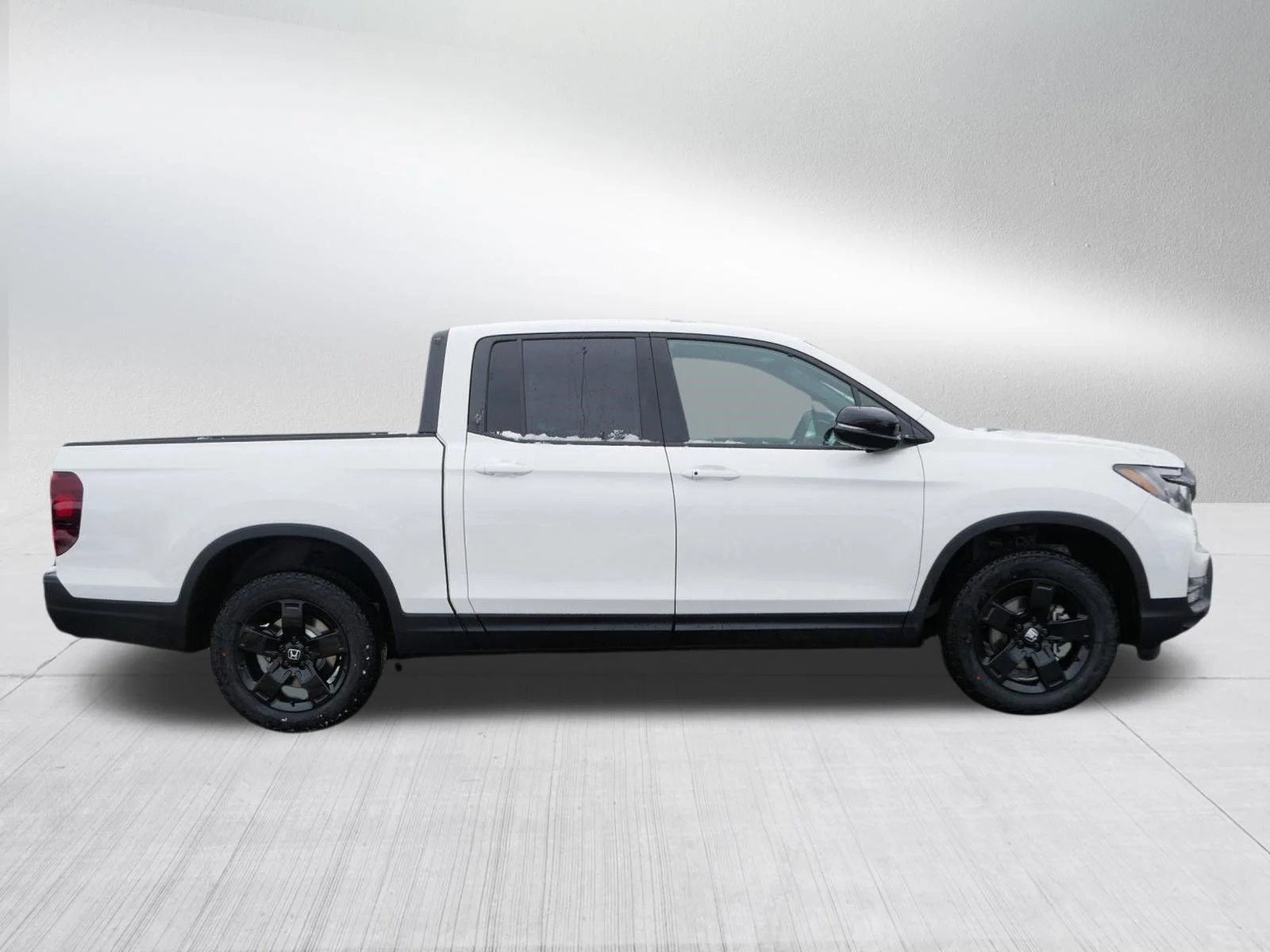 New 2026 Platinum White Pearl Honda Black Edition image 8
