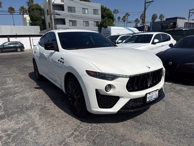 2022 Maserati Levante Modena