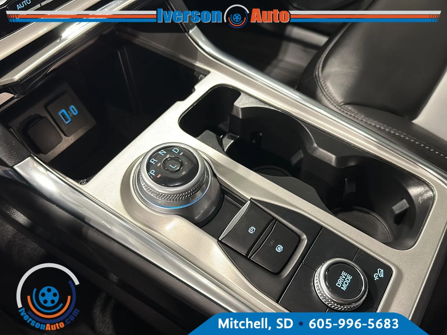 2022 Ford Explorer XLT - Photo 21