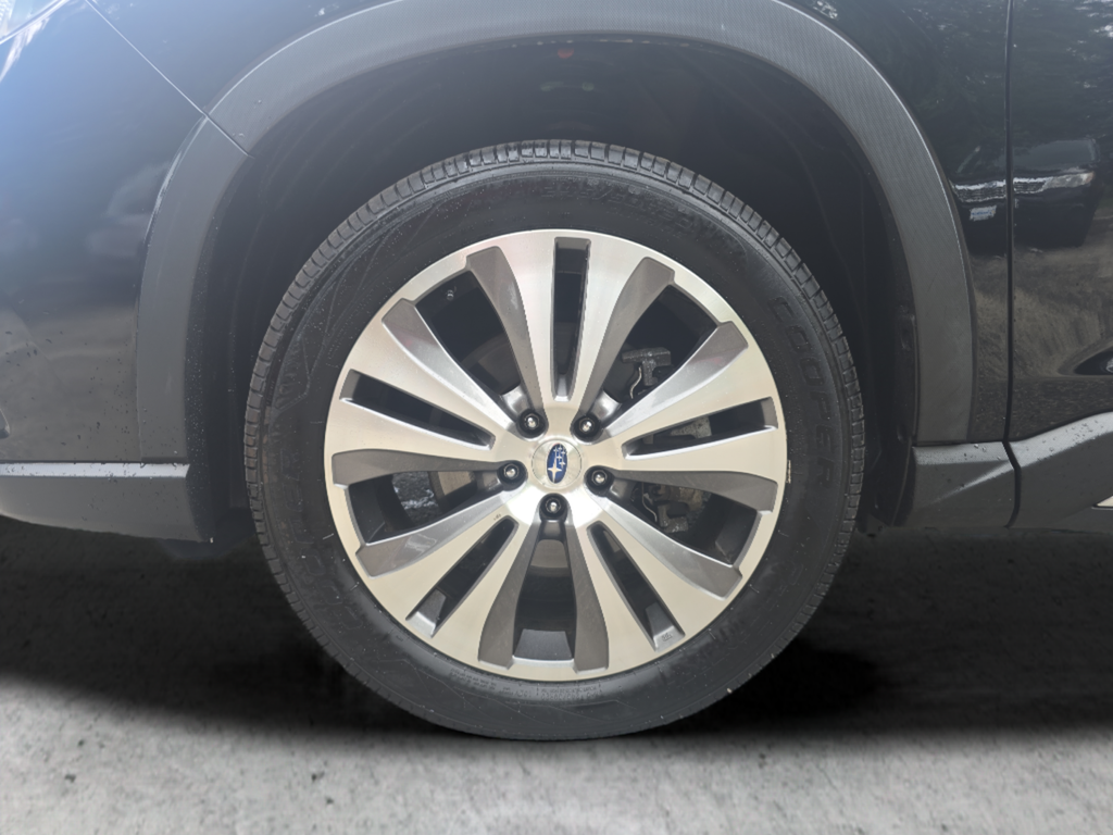 Used 2022 Black Subaru Limited image 17