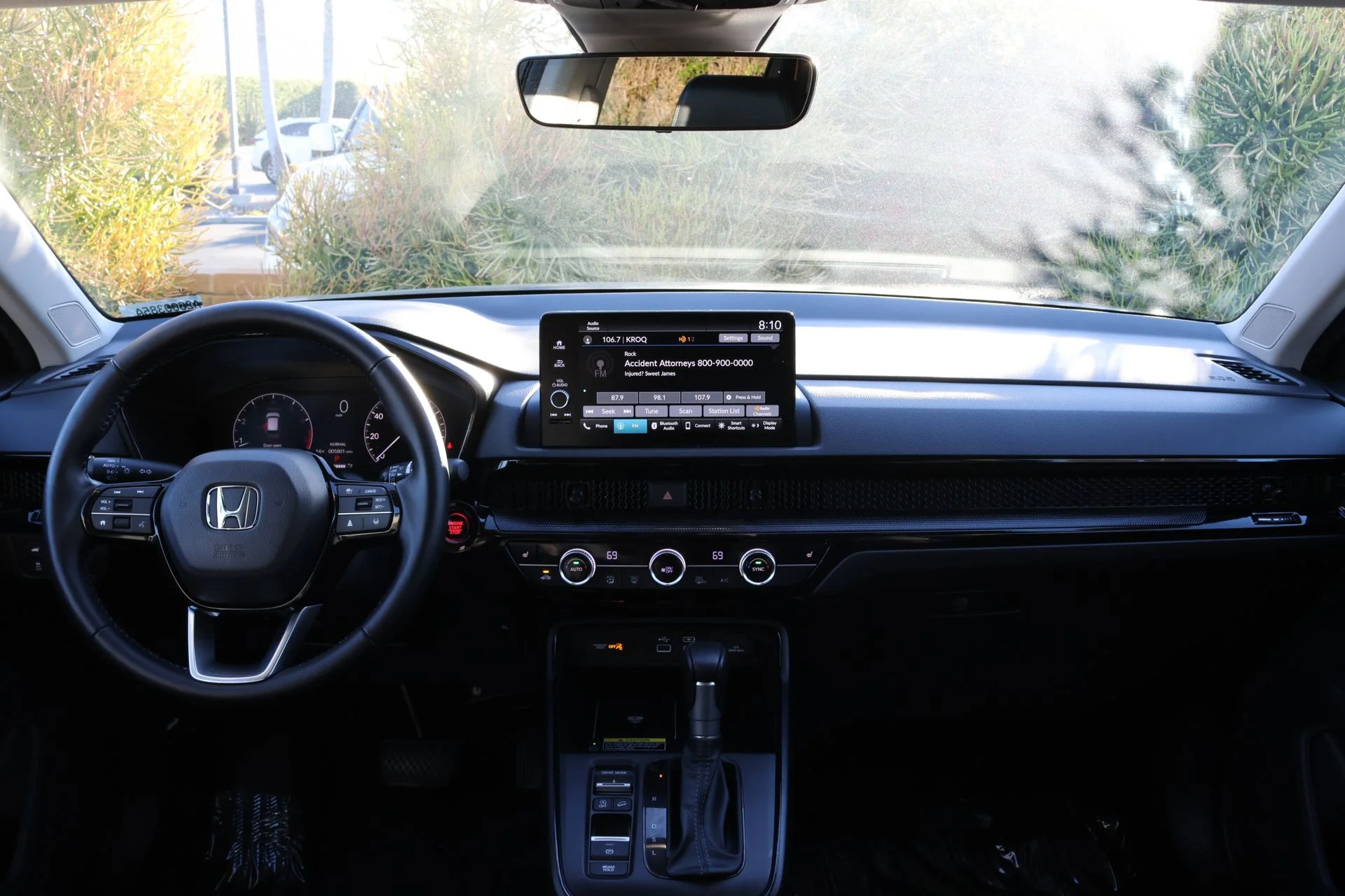 Used 2025  Honda EX-L image 6