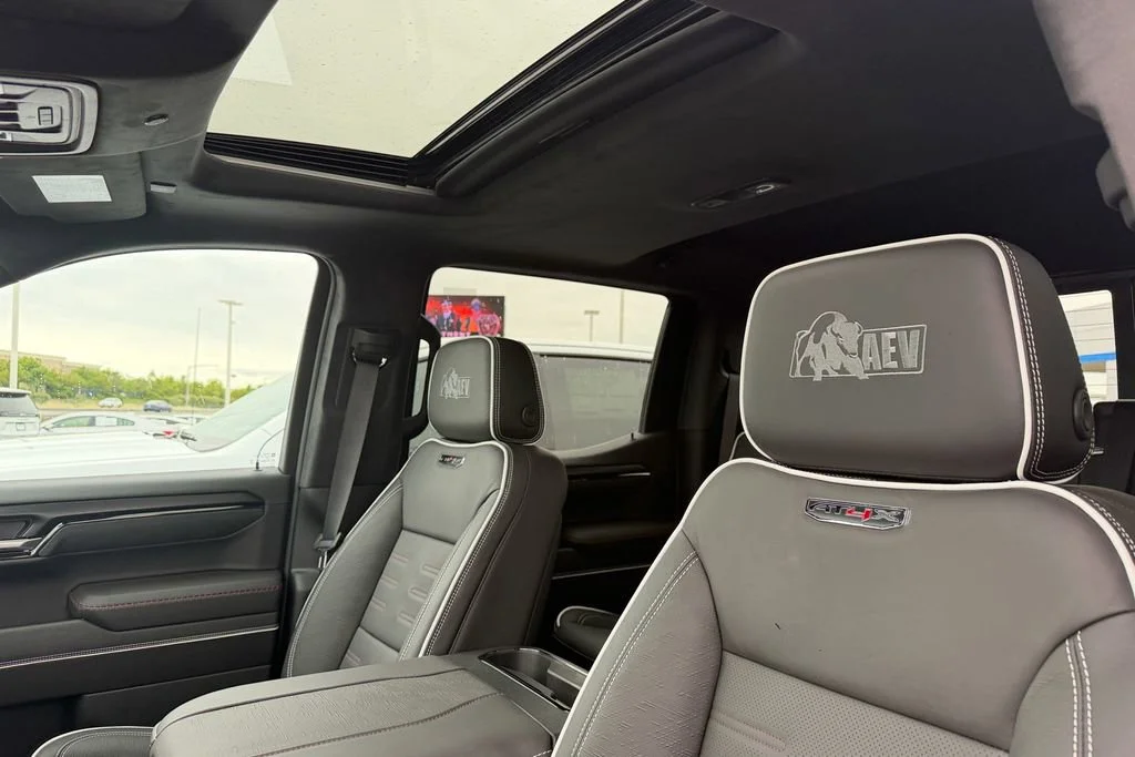 New 2026 Sterling Metallic GMC AT4X image 24