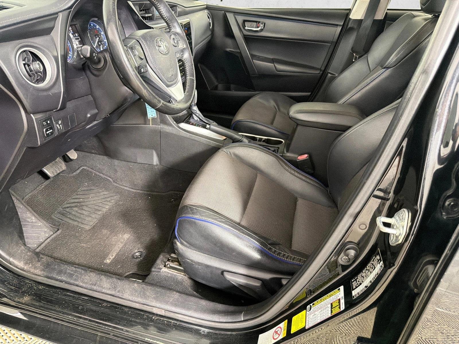 Used 2018 Black Sand Pearl Toyota SE image 9