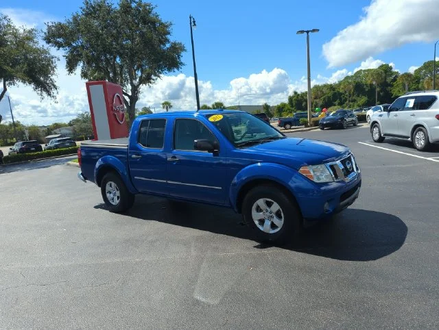 Used 2012 Blue Nissan SV image 1