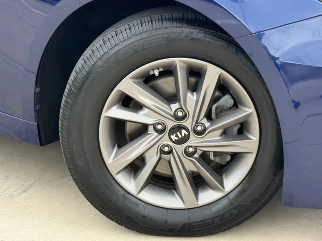 Used 2020 Kia Optima LX with VIN 5XXGT4L30LG396372 for sale in Leander, TX