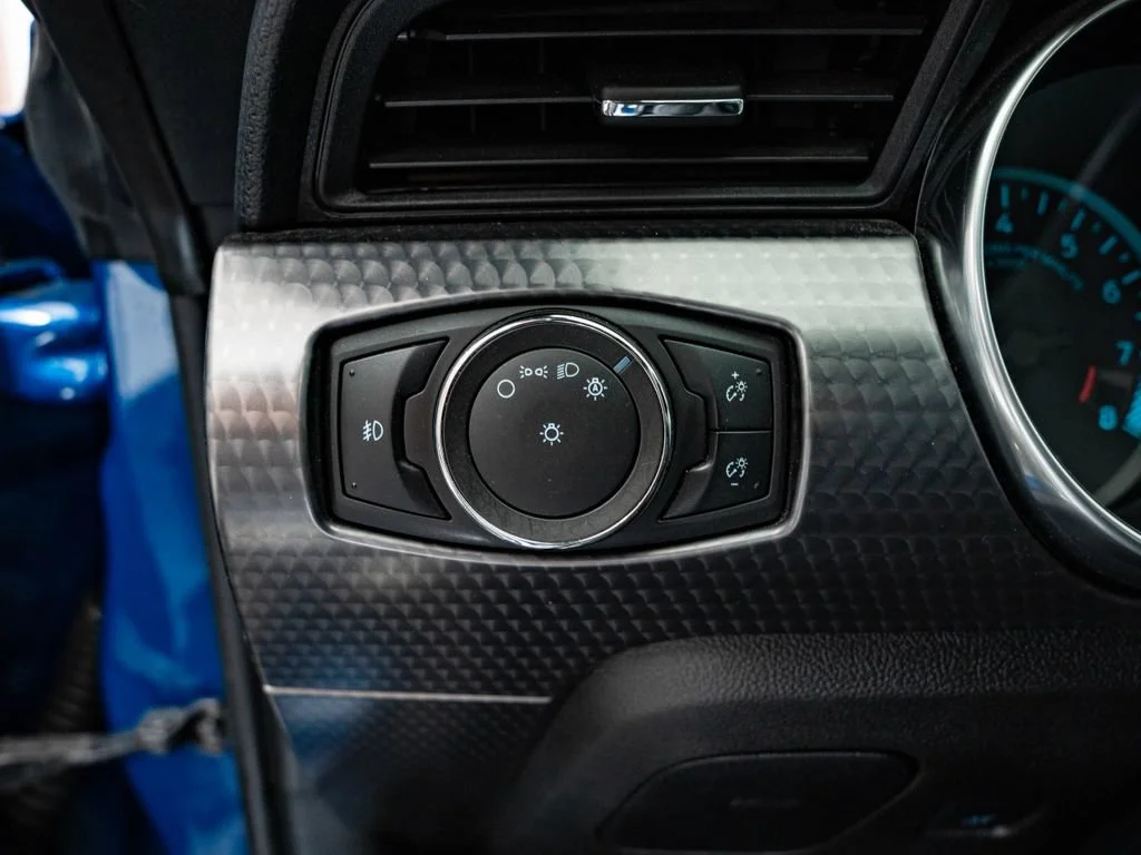 Used 2022 Atlas Blue Metallic Ford GT image 37