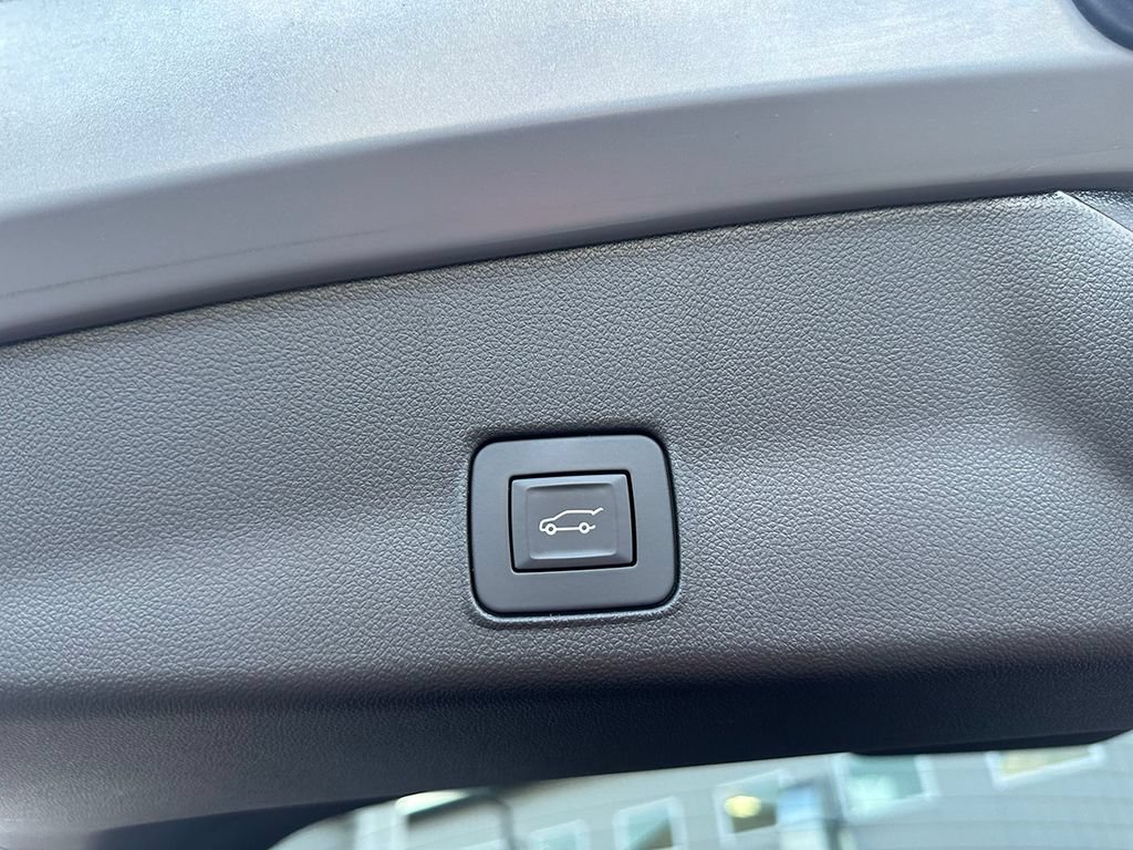 Used 2024 Sterling Gray Metallic Chevrolet ACTIV image 13