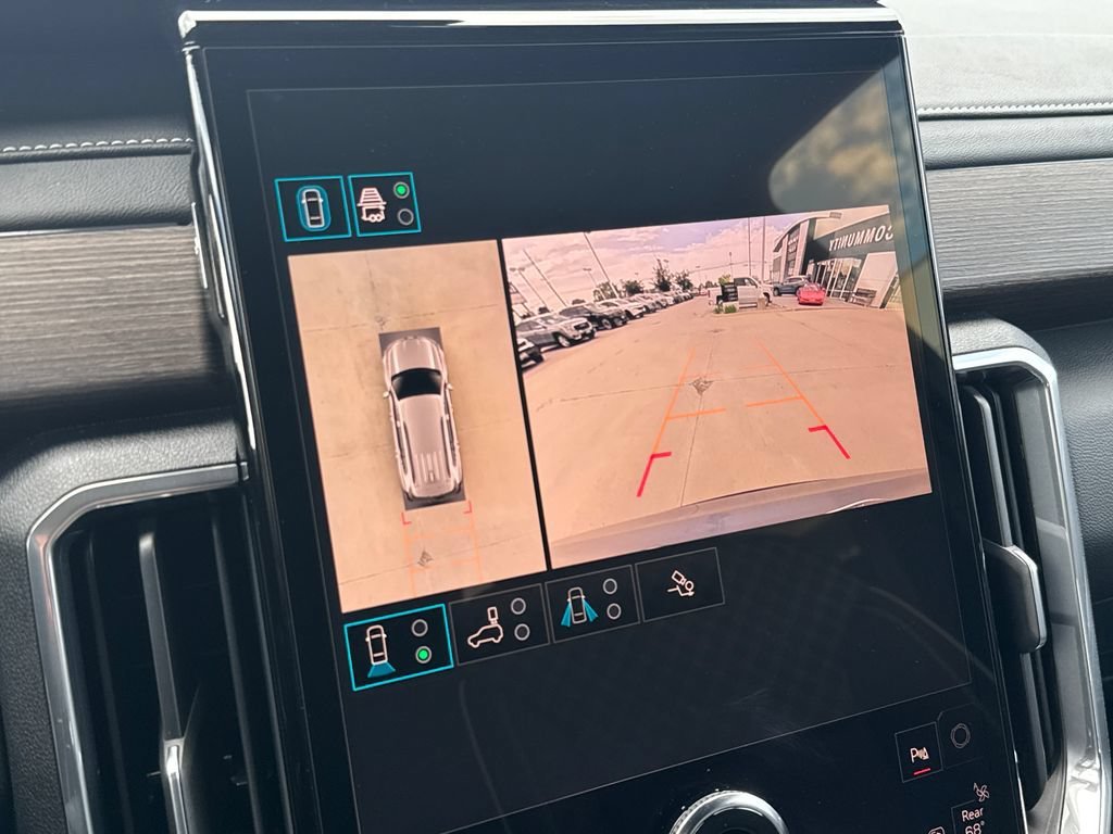 2025 GMC Acadia Denali - Photo 30