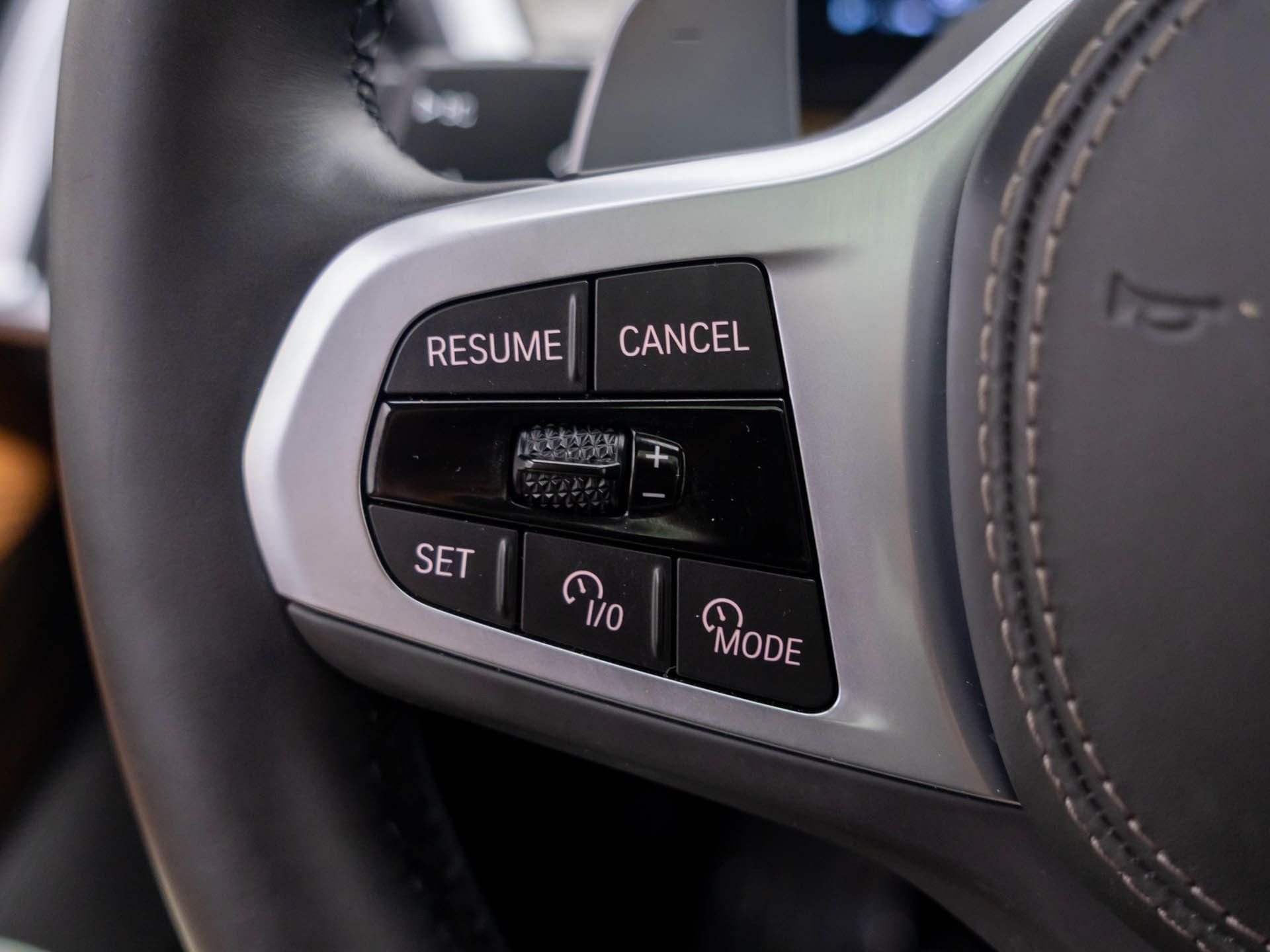 Certified Used 2026 Skyscraper Grey Metallic BMW xDrive40i image 29