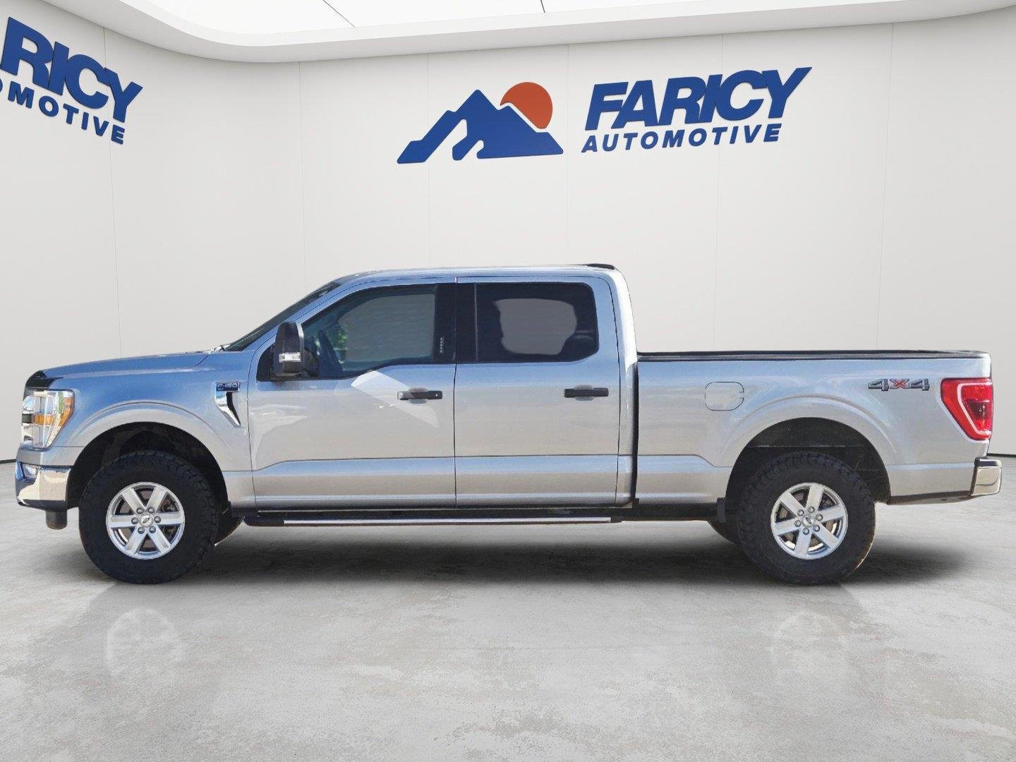 Certified Used 2021 Iconic Silver Ford XLT image 8