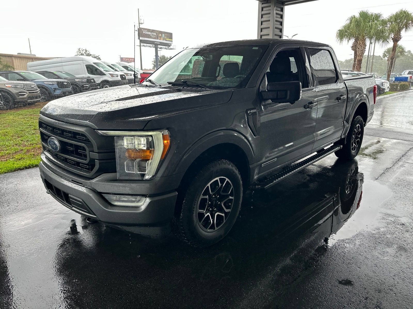 Used 2023 Gray Metallic Ford XLT image 1