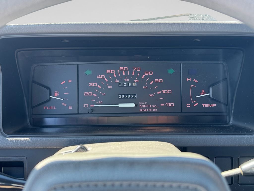 Used 1990 Black Mazda Truck image 13