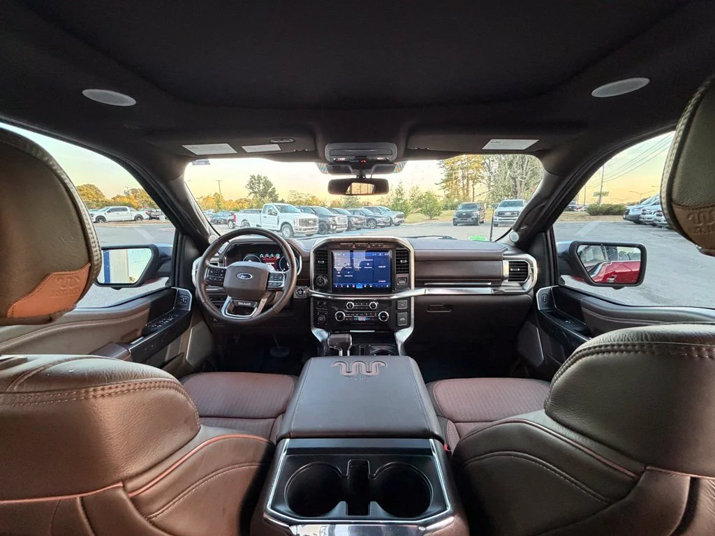 Used 2022 Red Ford King Ranch image 15