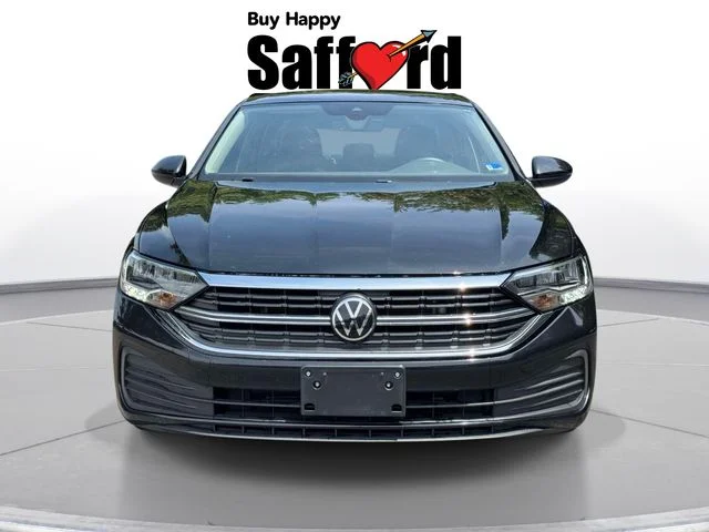 Used 2024 Black Volkswagen 1.5T SE image 8