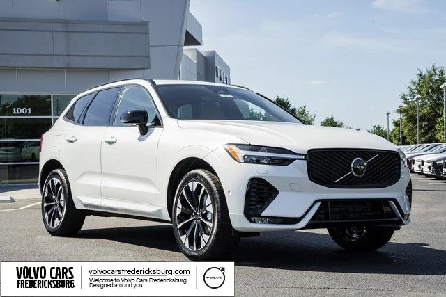 New 2026 Crystal White Volvo Plus image 1