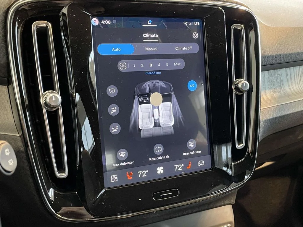 2026 Volvo XC40 Core - Photo 27