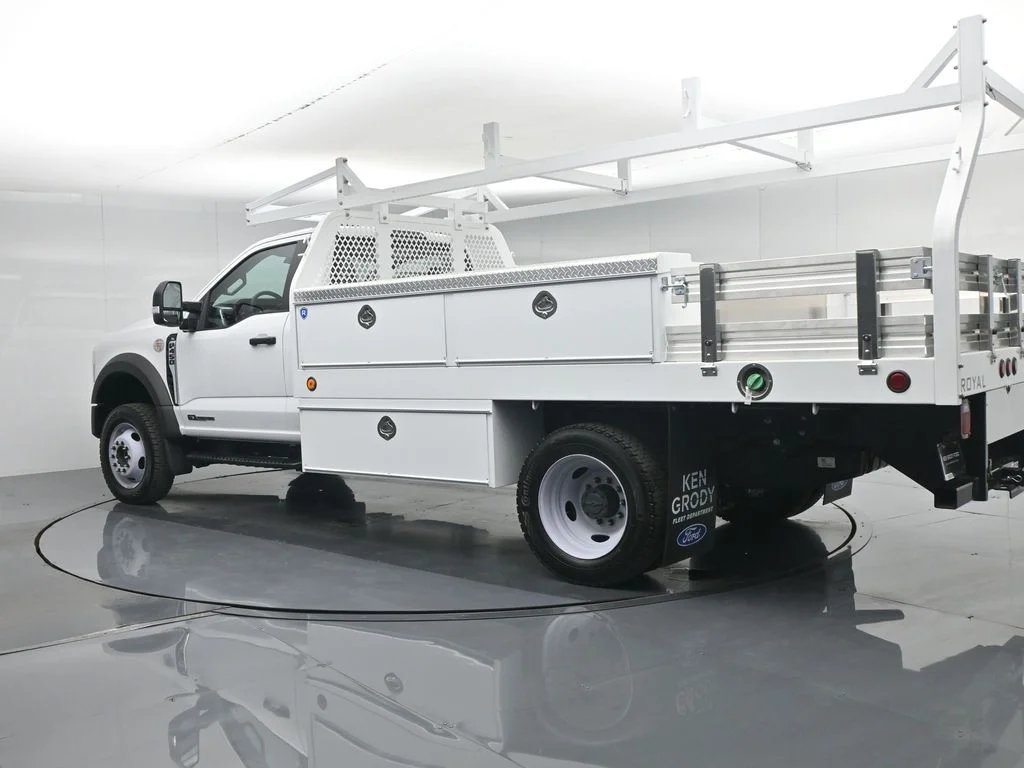 New 2025 Oxford White Ford XL image 27