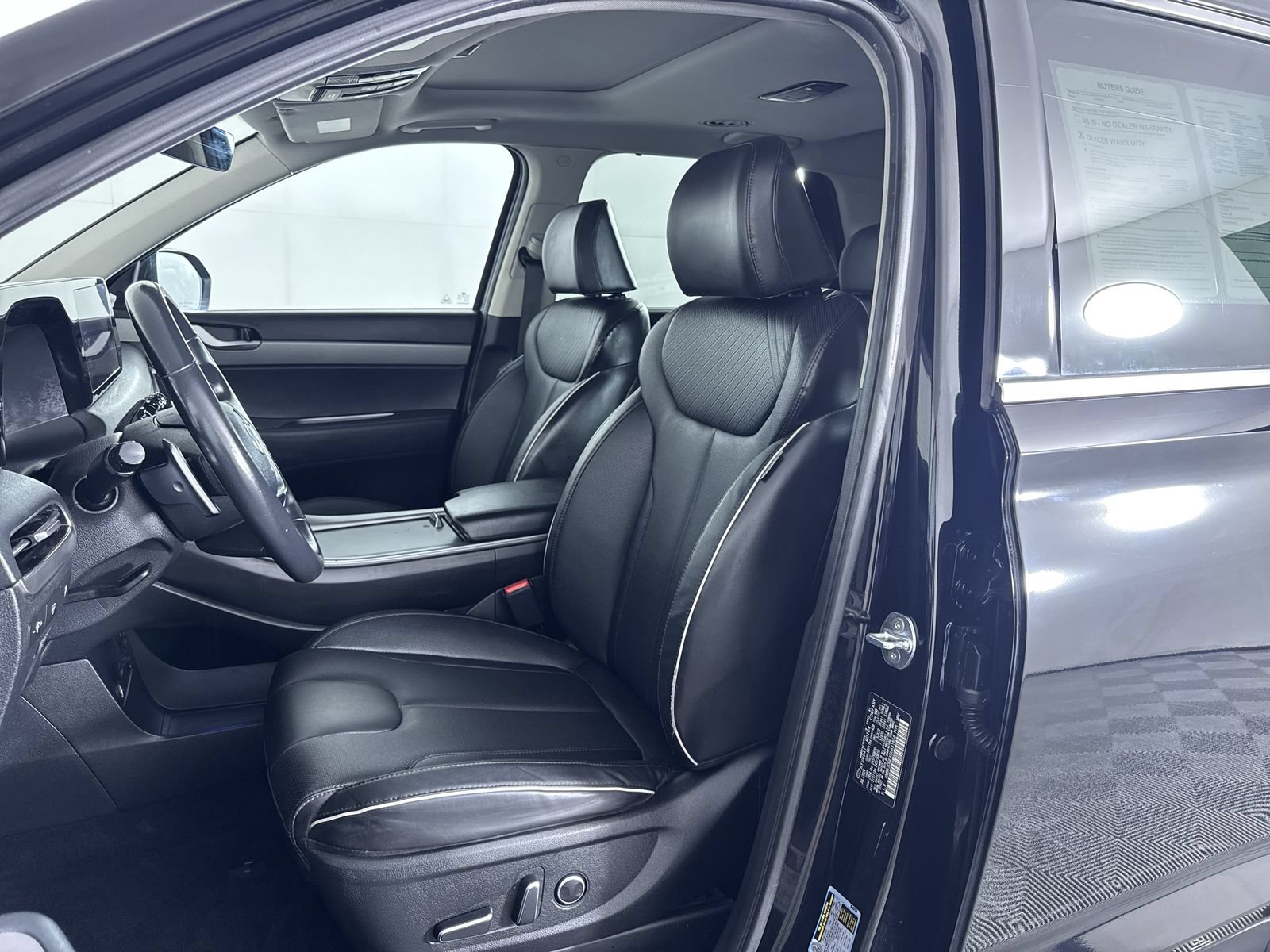 Used 2025 Abyss Black Pearl Hyundai XRT image 21