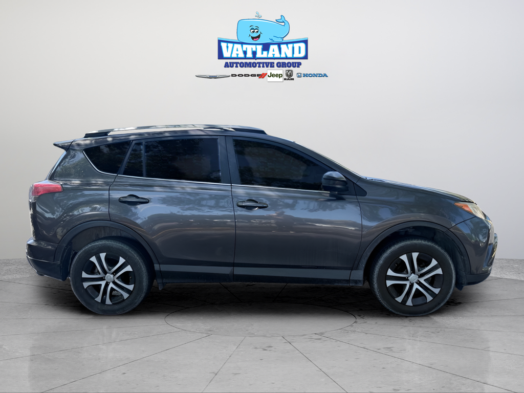 Used 2018 Gray Toyota LE image 6