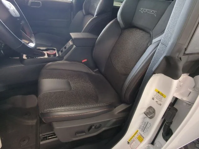 New 2025 White Ford Raptor image 17