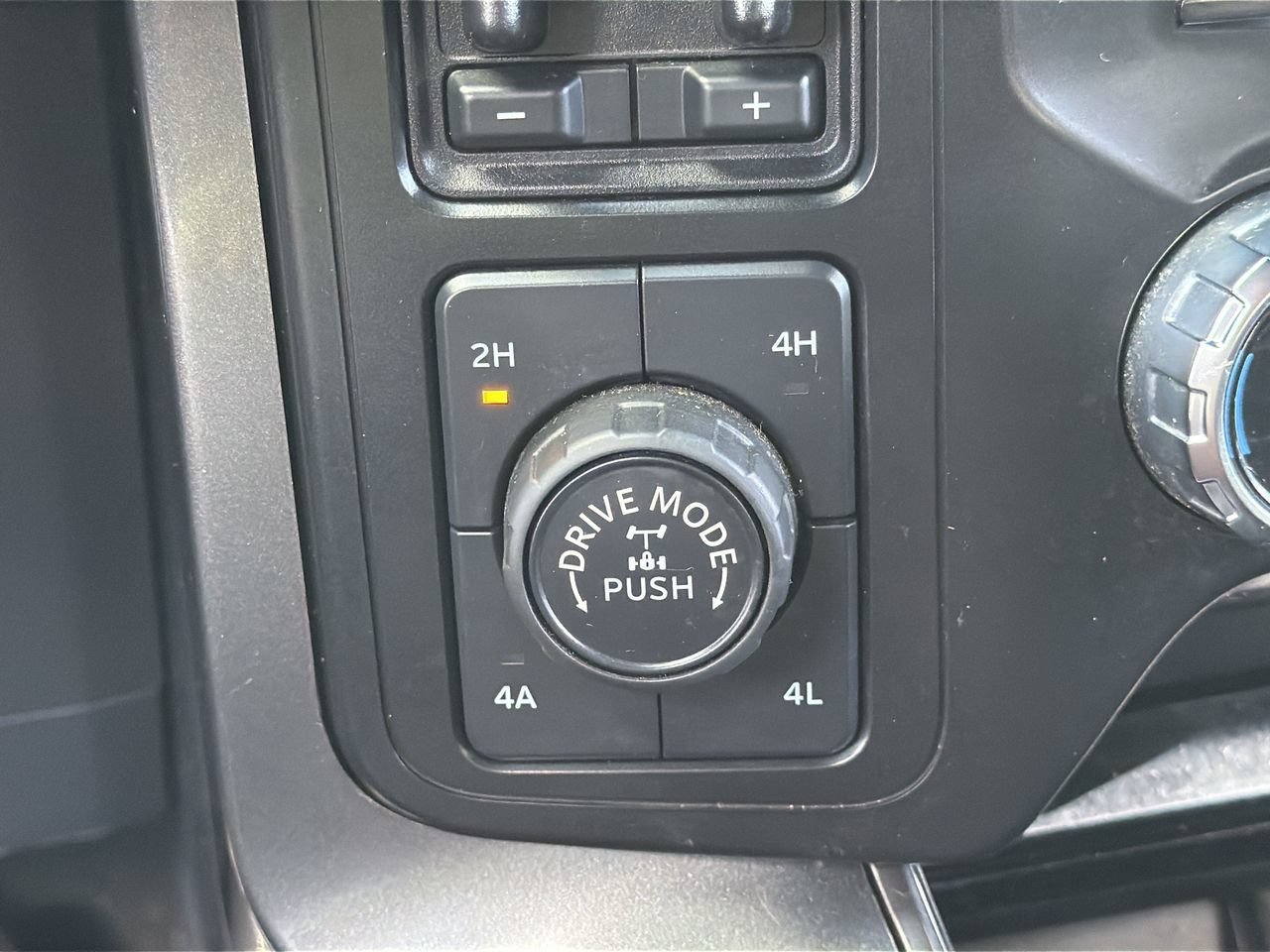 Used 2023 Avalanche Ford Tremor image 26