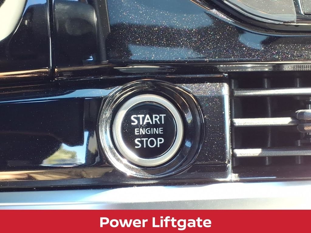 Used 2023 Deep Ocean Blue Nissan SL v6 premium image 13