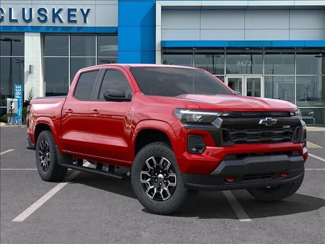 2025 Chevrolet Colorado Z71 - Photo 7