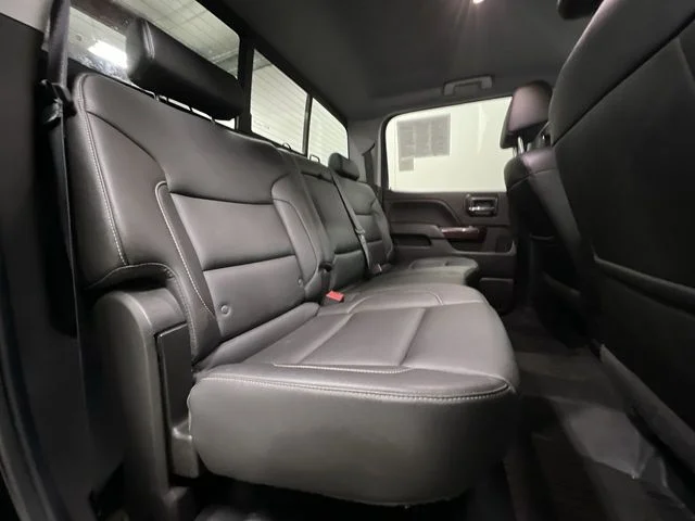Used 2018 Black GMC SLT image 25