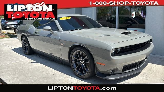 2023 Dodge Challenger R/T Scat Pack's photo