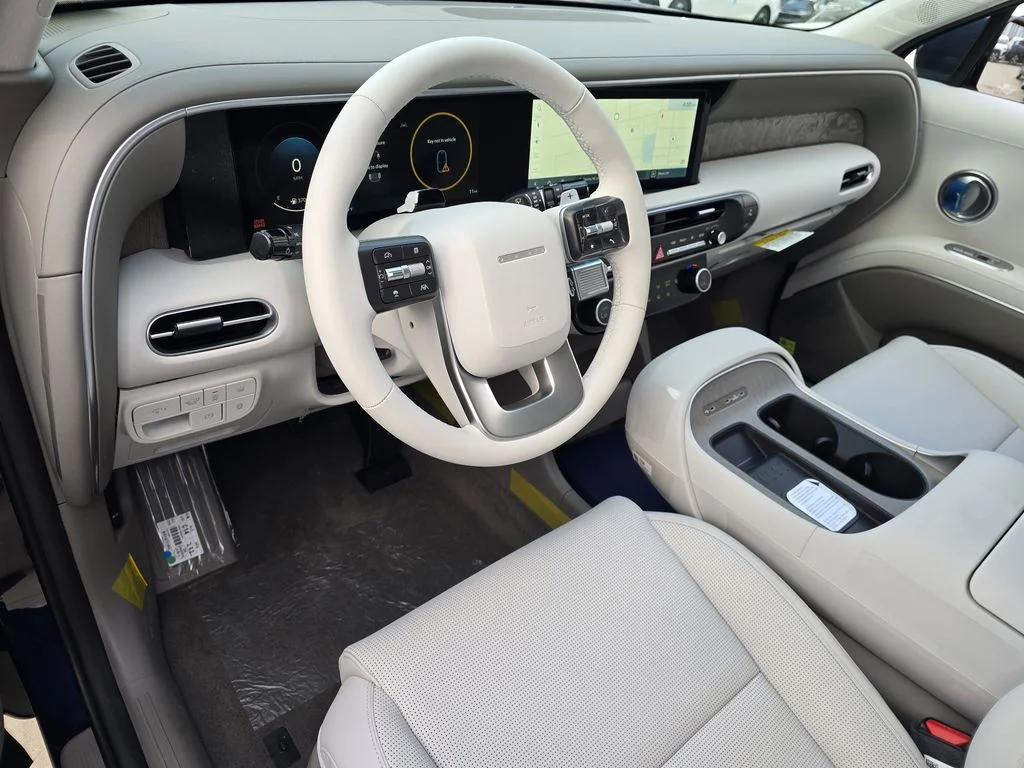 New 2026 White Hyundai Blue SEL image 15