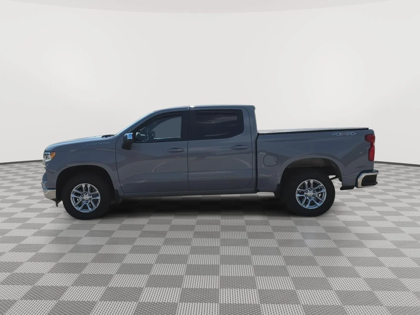 Used 2024 Slate Gray Metallic Chevrolet LT image 9