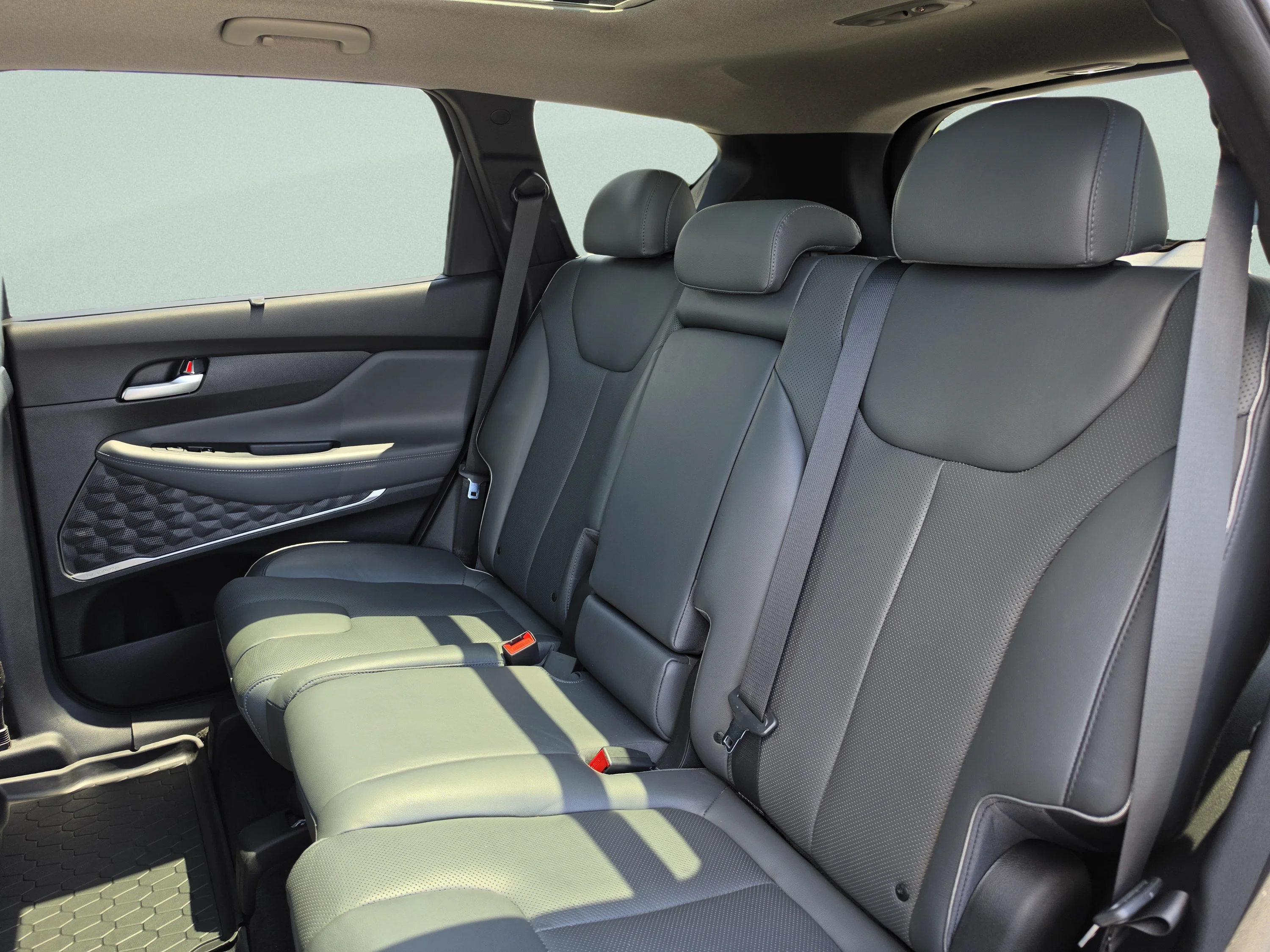 Used 2023 Portofino Gray Hyundai Limited image 22